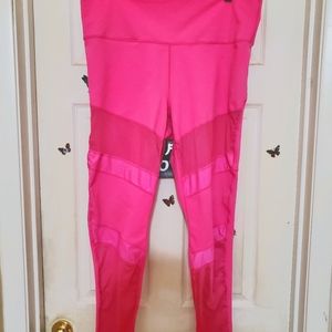 Fabletics power hold leggings